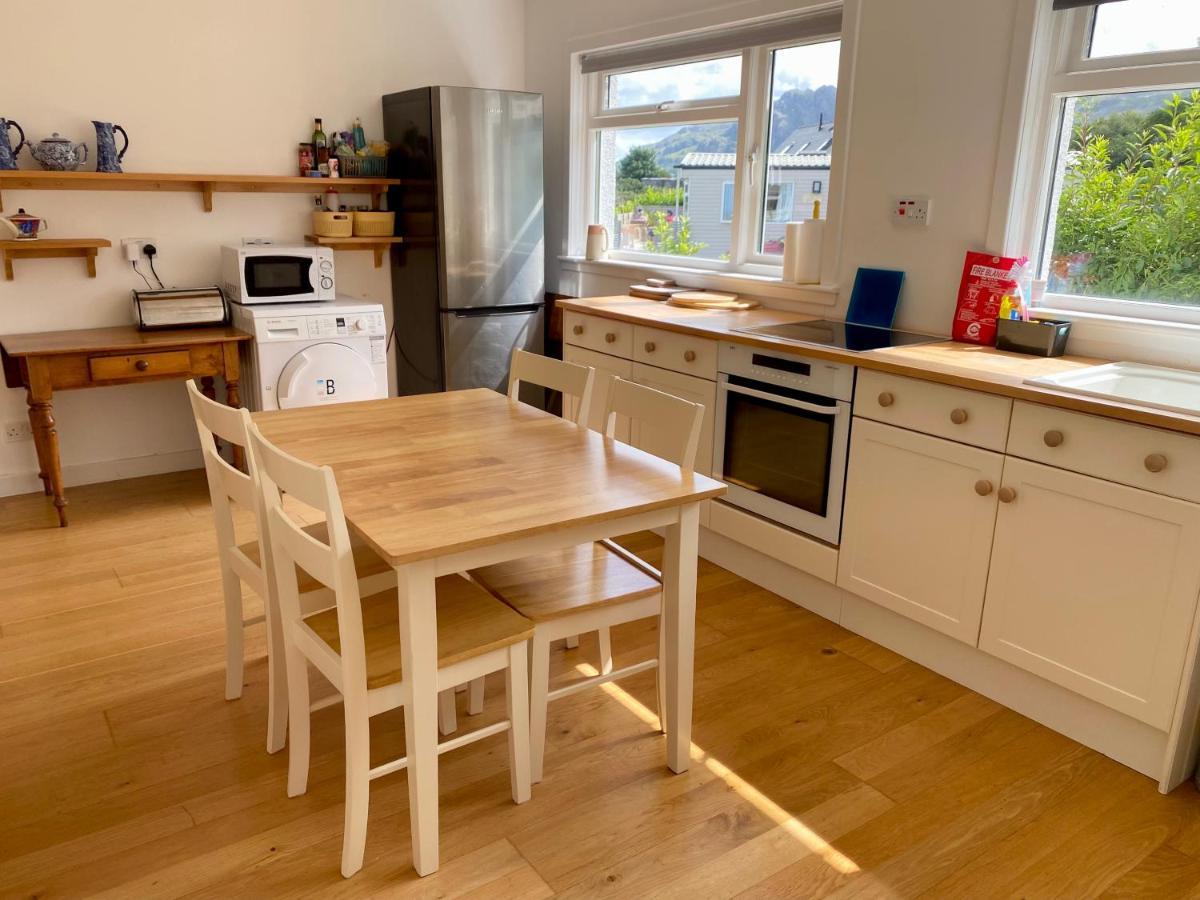 The Sheiling Holiday Home With Gorgeous Views Over The Isles アリセイグ エクステリア 写真