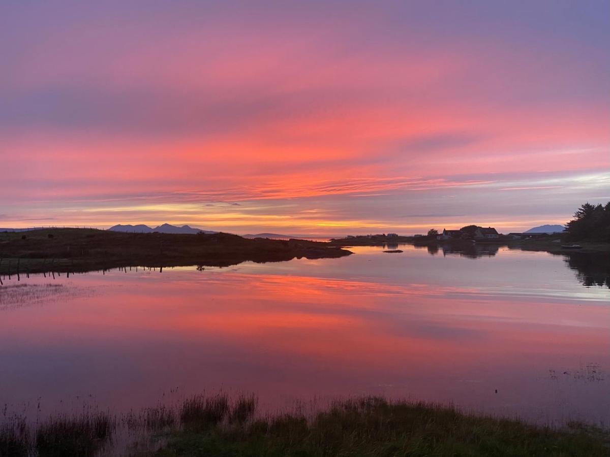 The Sheiling Holiday Home With Gorgeous Views Over The Isles アリセイグ エクステリア 写真