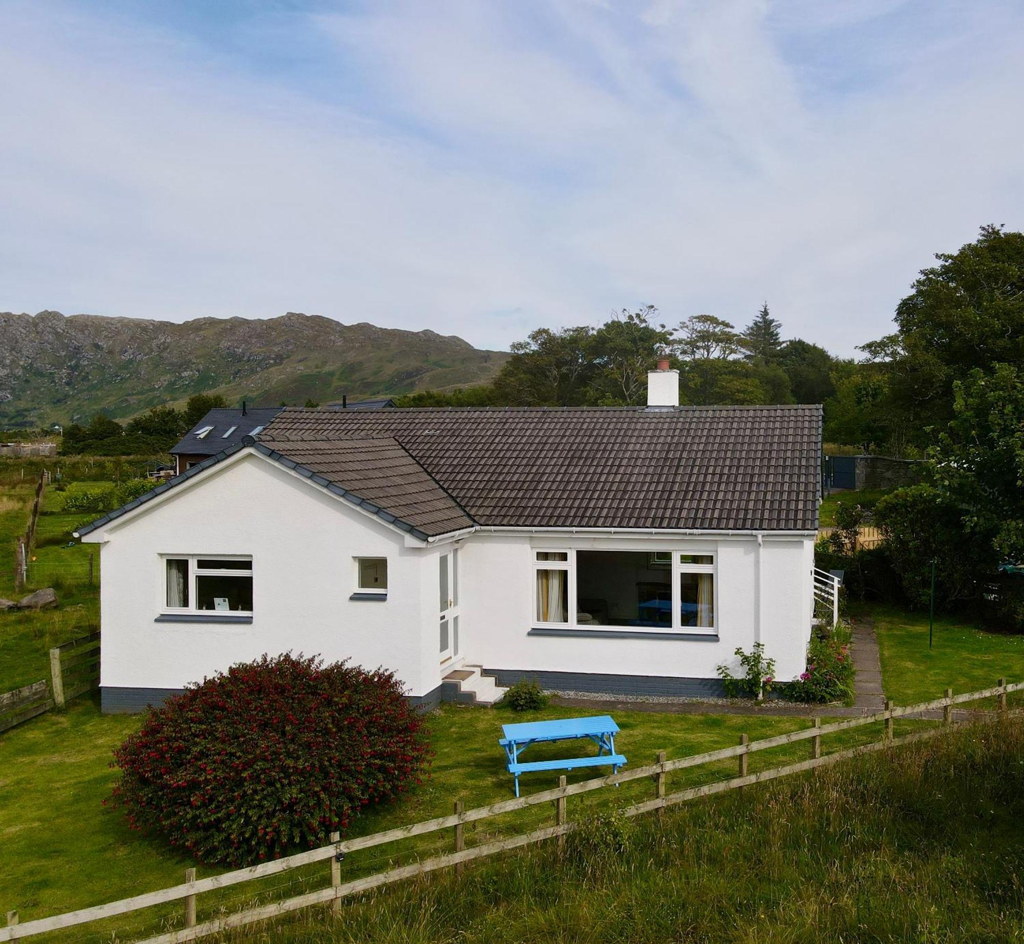 The Sheiling Holiday Home With Gorgeous Views Over The Isles アリセイグ エクステリア 写真